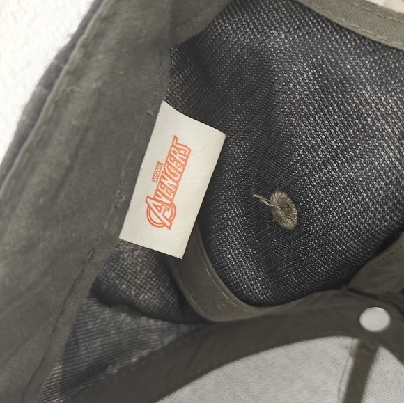 Marvel Avengers Brown Camouflage Youth Hat Snapback Baseball Cap - Picture 3 of 3